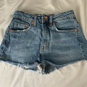 H&M Divided Mid Rise Shorts